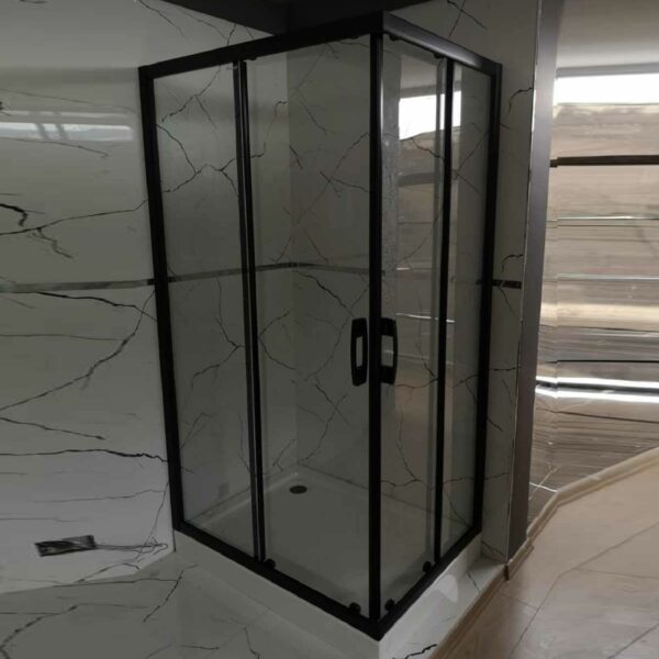 cagdus-le-luxe-kibar-kare-kose-girisli-siyah-5mm-fume-cam-dusakabin-kaliteli-uygun-ucuz-umraniye